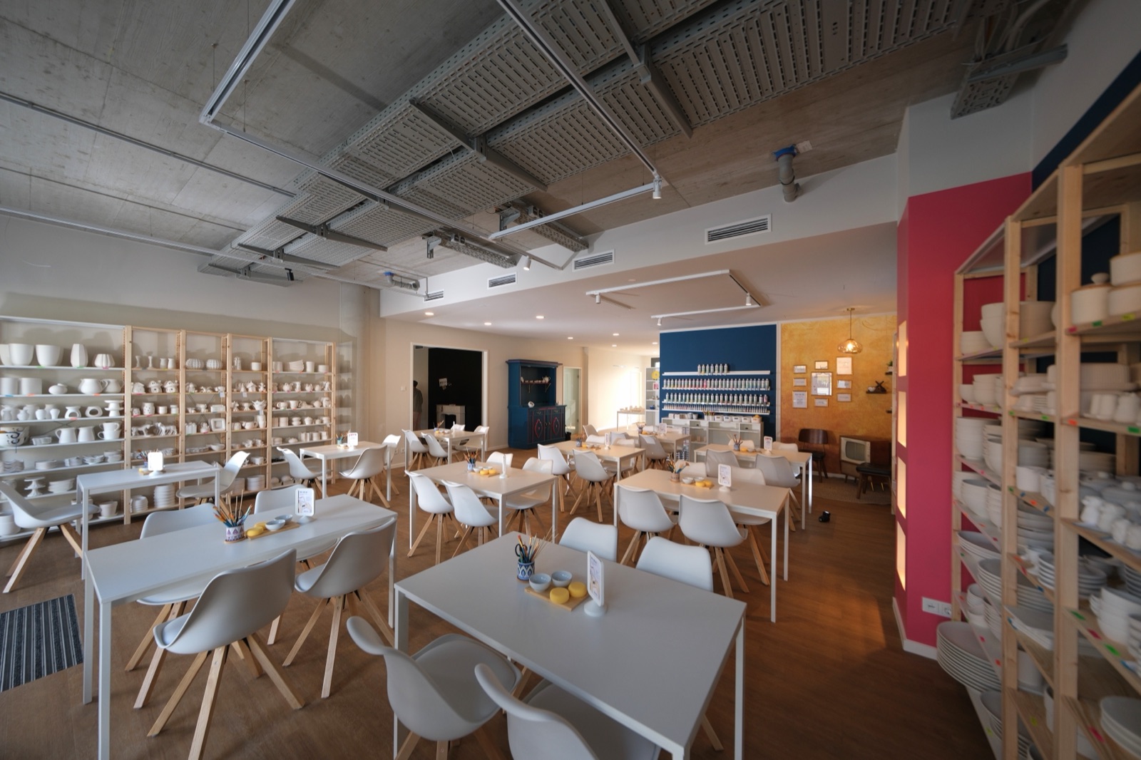 Maltelier — offene Werkstatt im Quartierzentrum